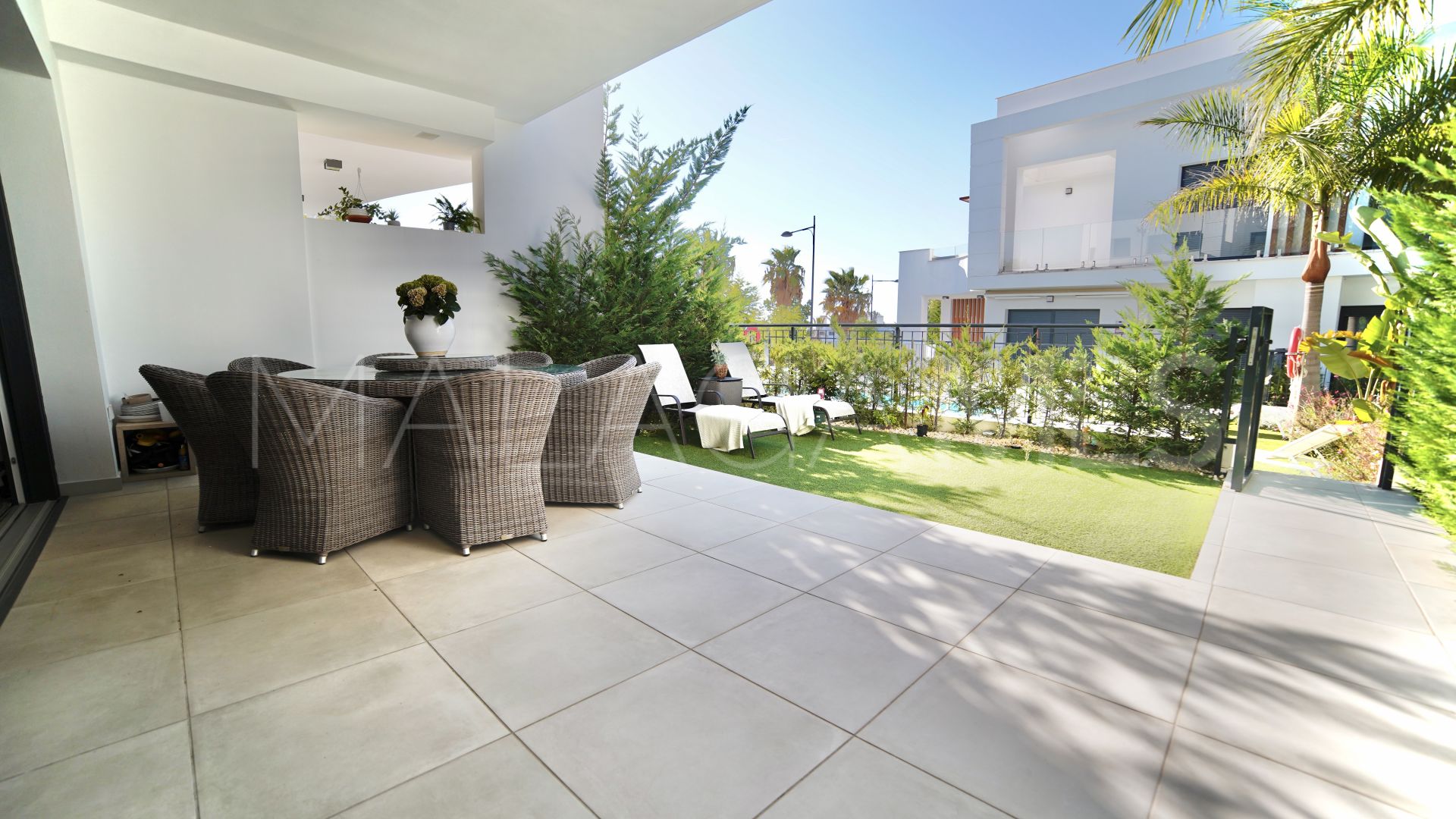 Estepona 3 bedrooms town house for sale