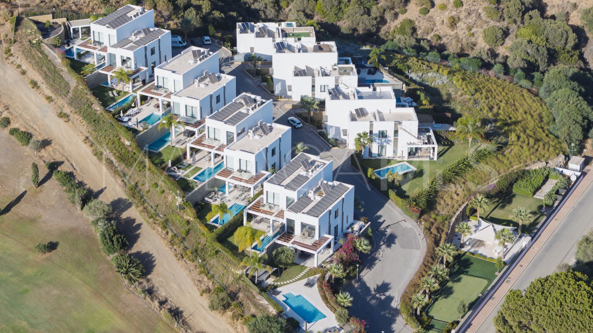 For sale 5 bedrooms villa in Cabopino