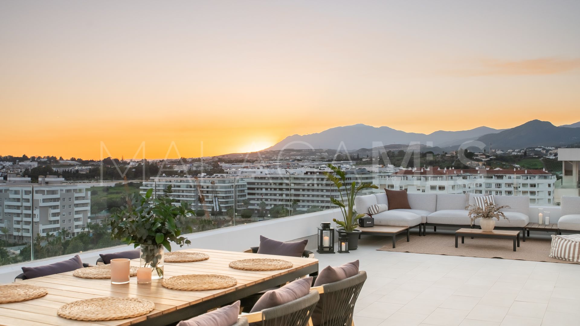 Penthaus for sale in La Campana