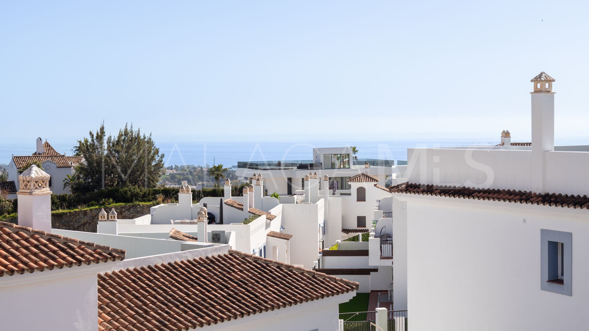 Ático for sale in El Paraiso with 3 bedrooms