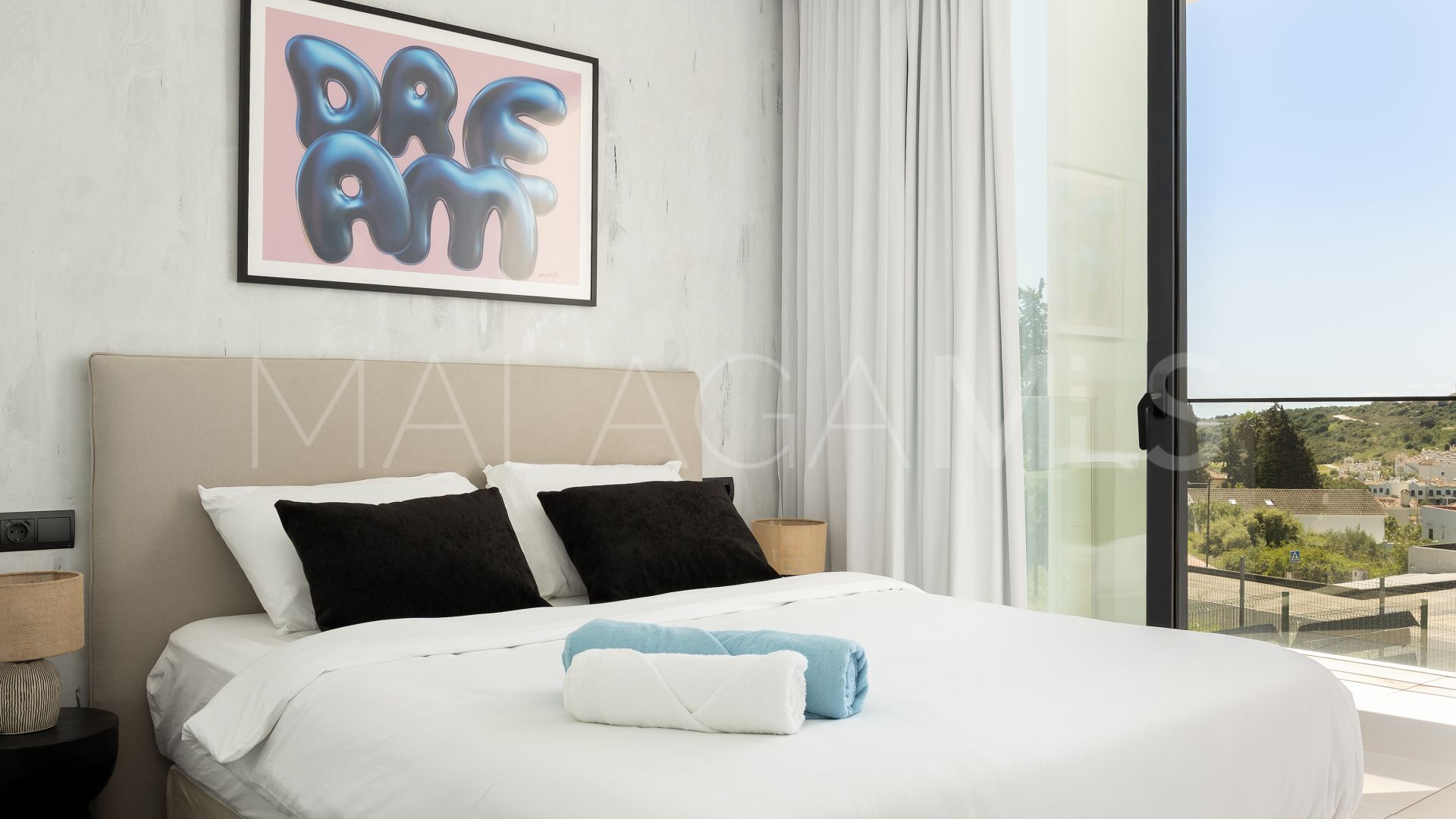 Villa for sale in Valle Romano
