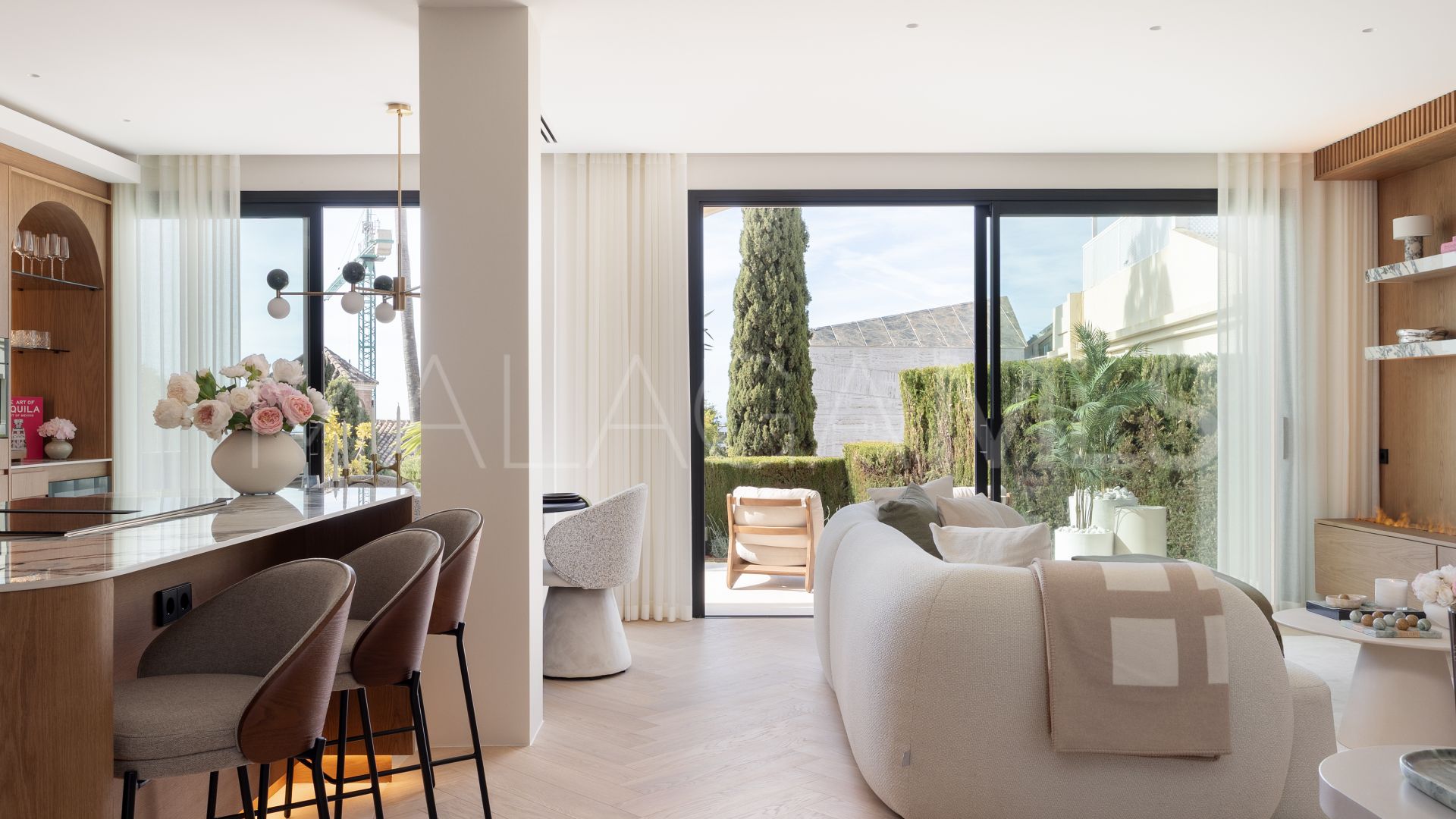 El Herrojo, adosado for sale with 4 bedrooms