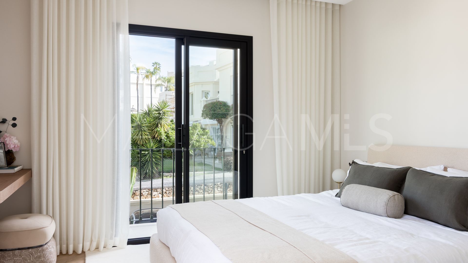 El Herrojo, adosado for sale with 4 bedrooms