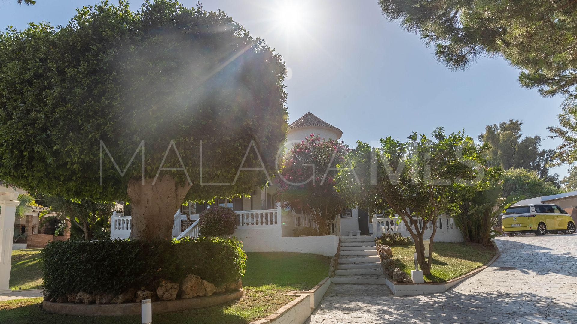 Villa for sale in Las Lagunas
