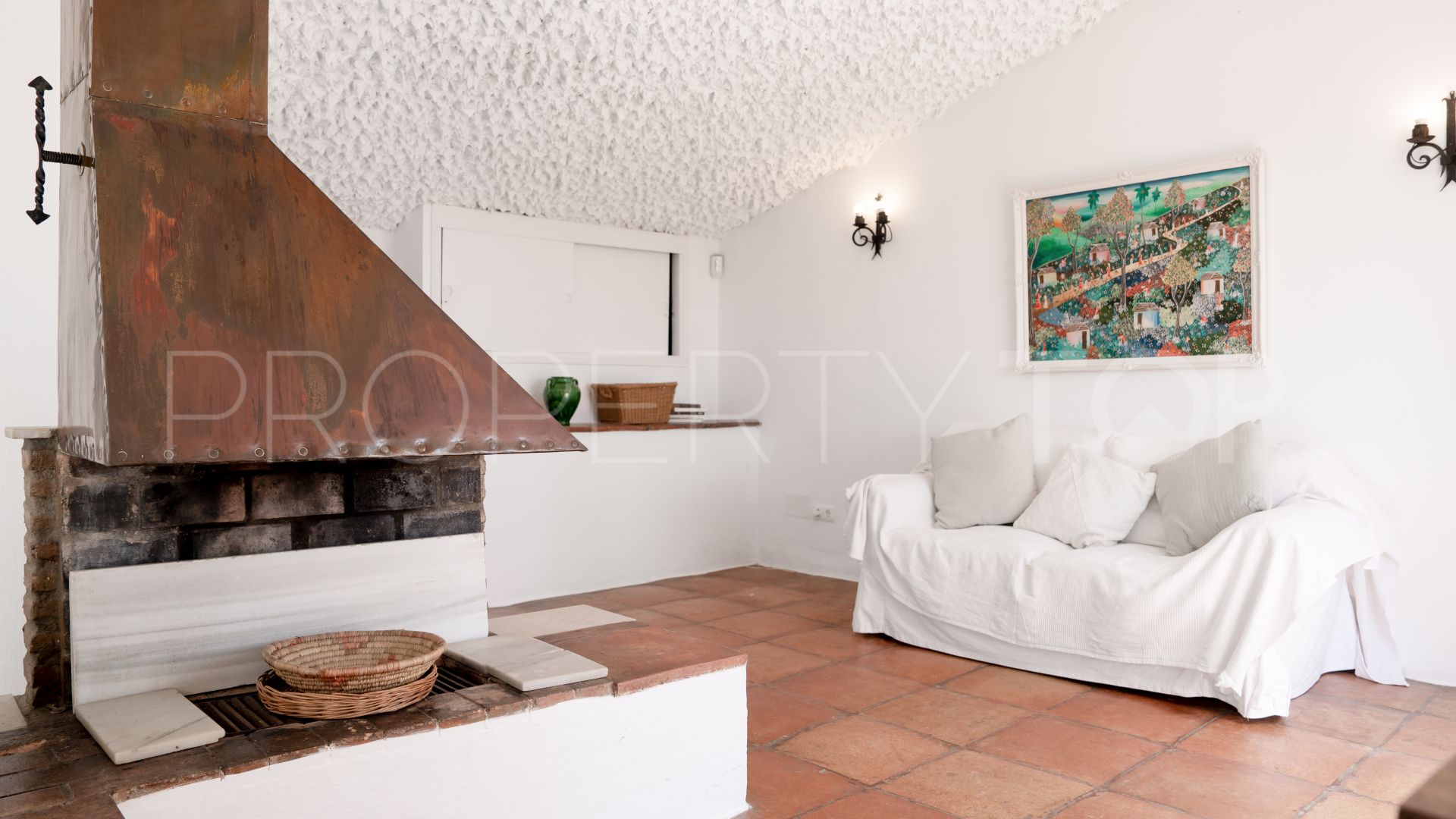 For sale villa with 3 bedrooms in Estepona