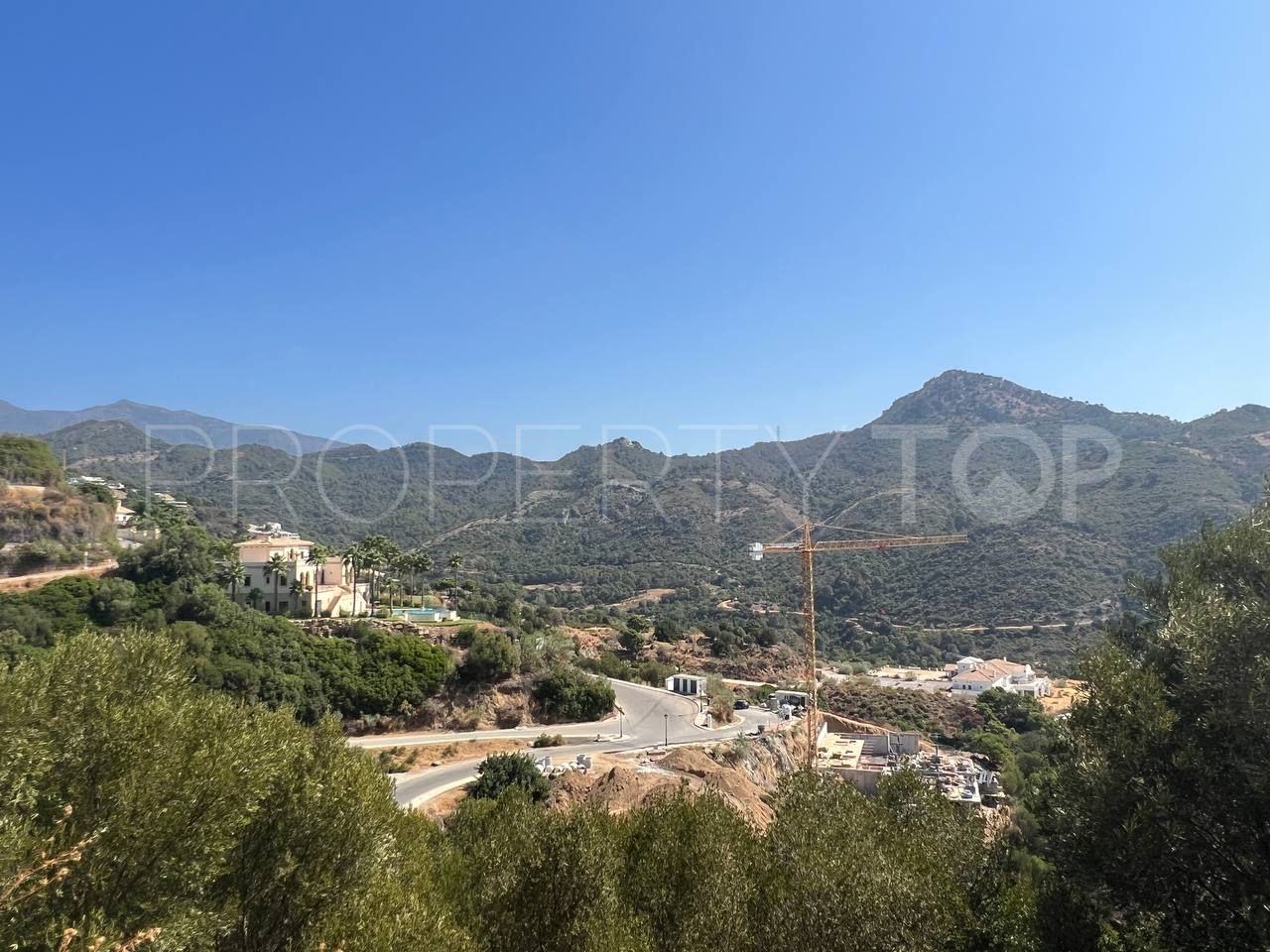 For sale Monte Mayor plot