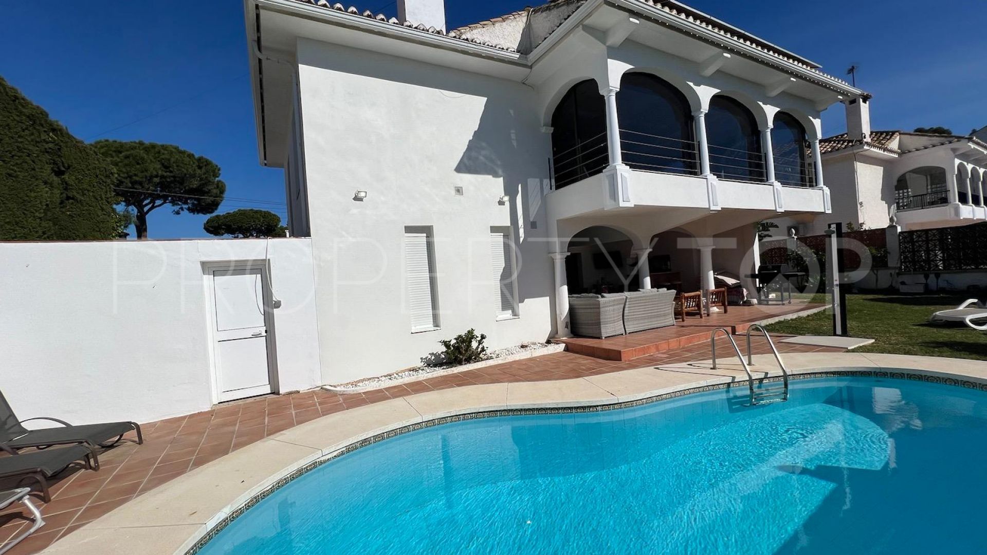 Se vende villa en Cala de Mijas