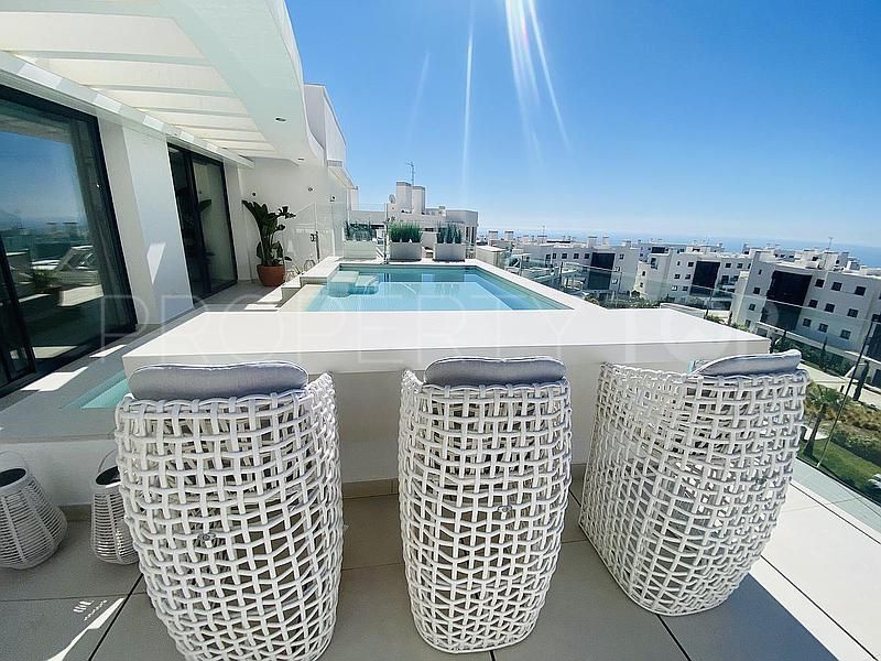 For sale penthouse in Benalmadena