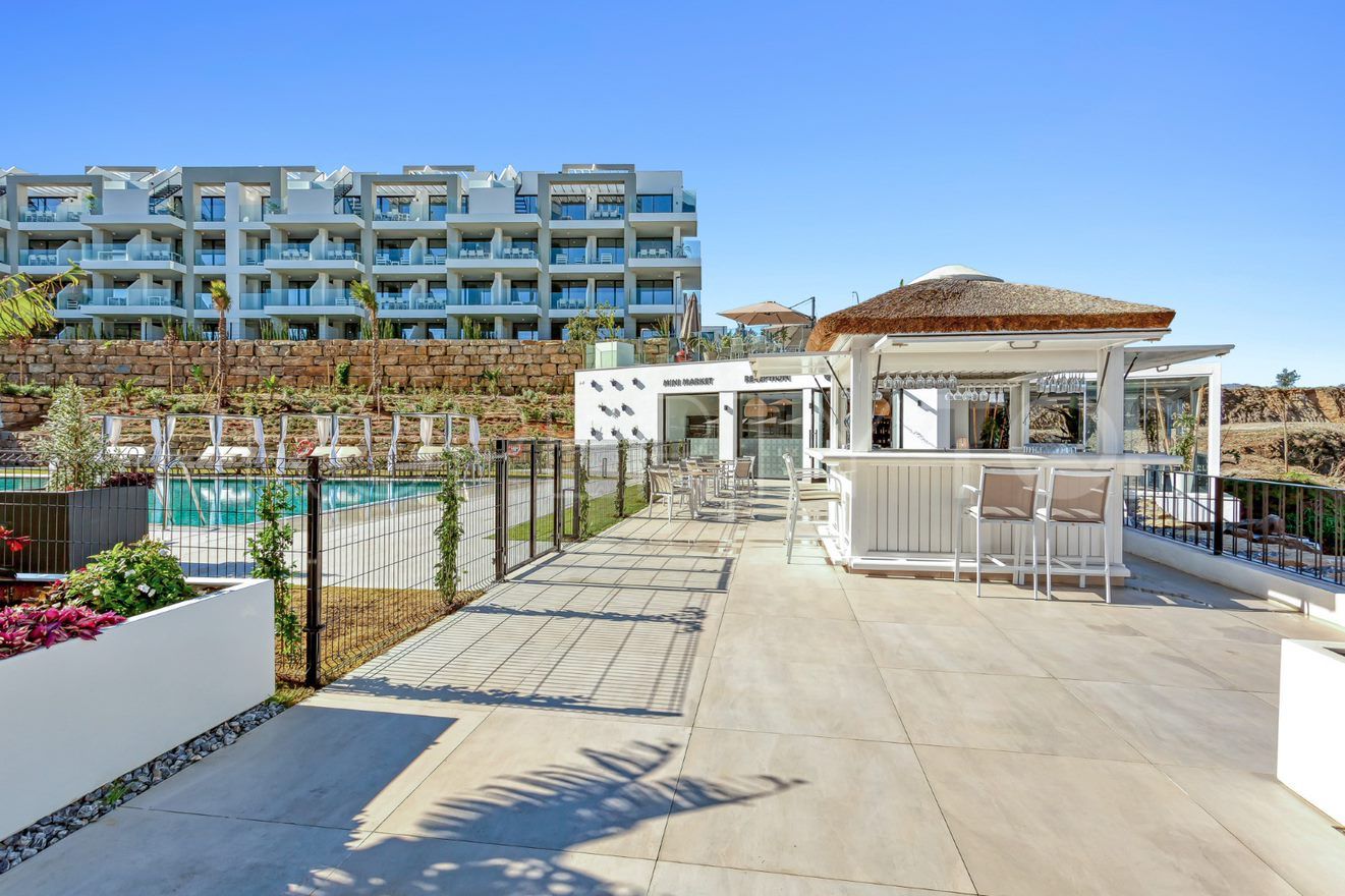 Comprar apartamento con 3 dormitorios en Cala de Mijas