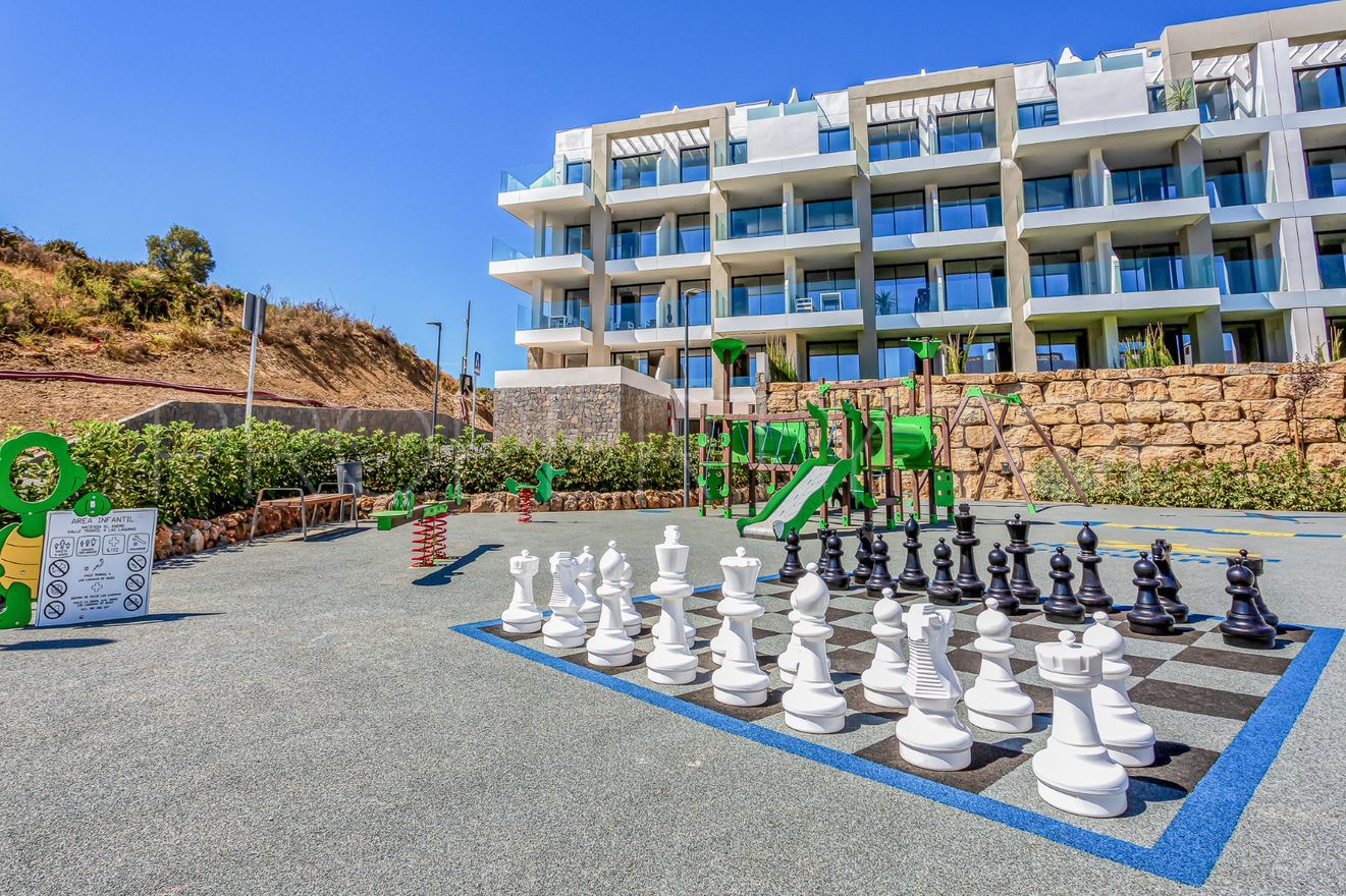 Comprar apartamento con 3 dormitorios en Cala de Mijas