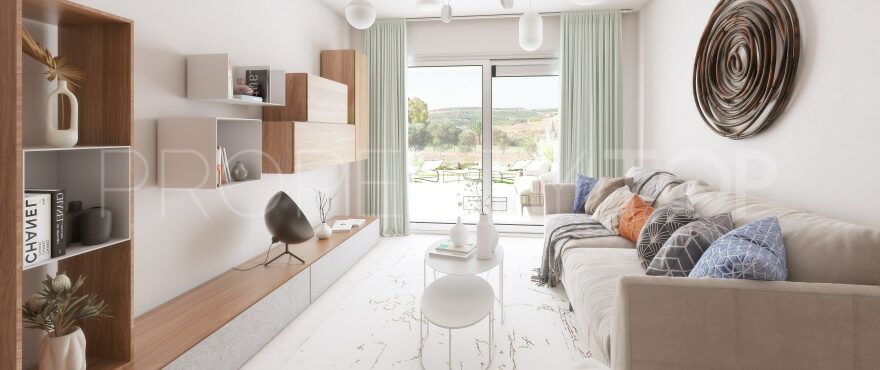 Se vende apartamento planta baja en Estepona Golf con 2 dormitorios