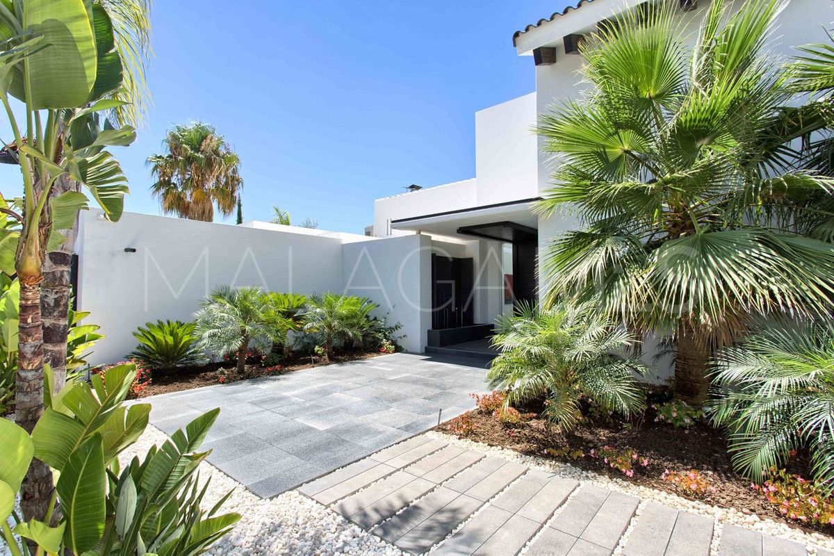 Villa for sale in Los Flamingos