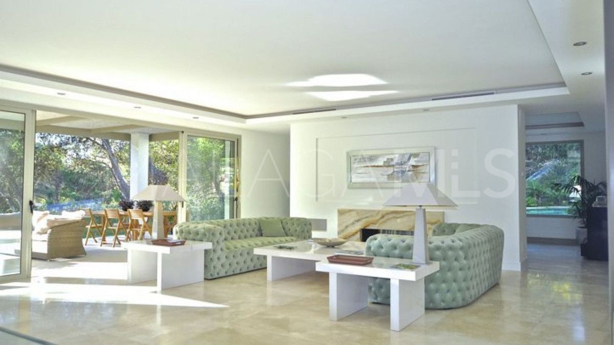 Villa for sale in Rio Real