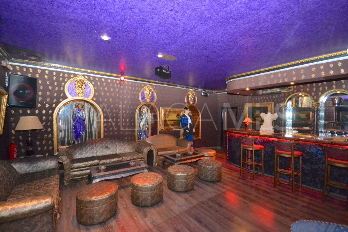 Villa for sale in El Paraiso