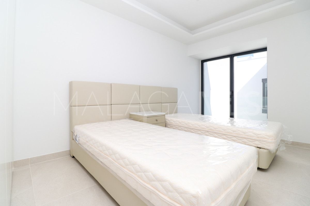 Estepona, adosado de 3 bedrooms for sale