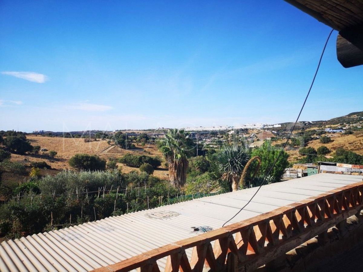 Finca for sale in Estepona
