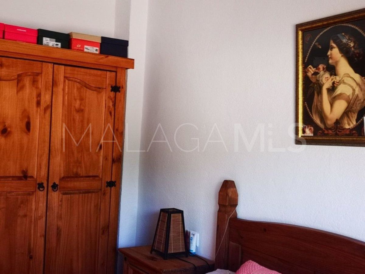 Finca for sale in Estepona
