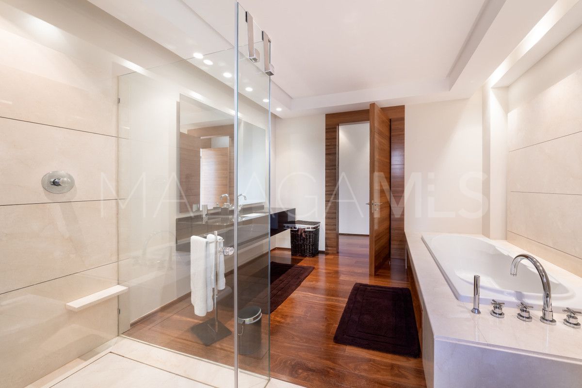Villa with 9 bedrooms a la venta in Sierra Blanca