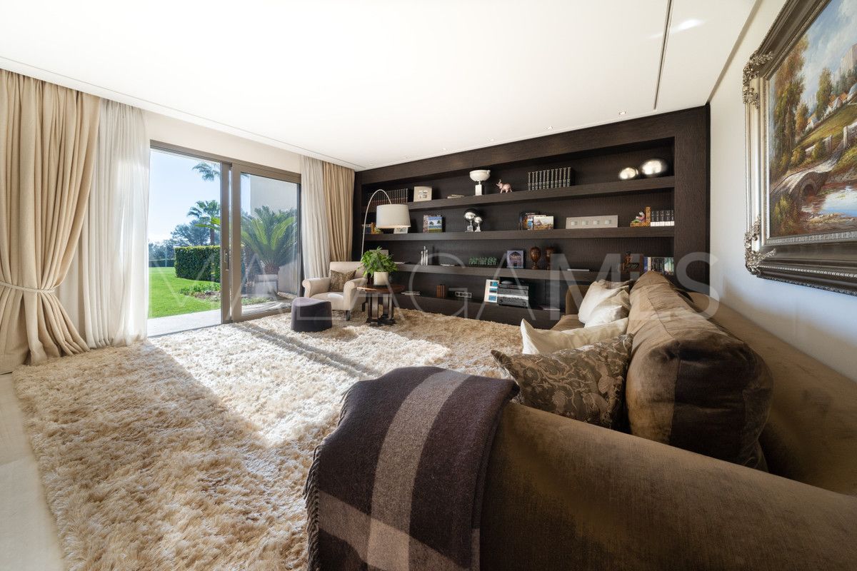 Villa with 9 bedrooms a la venta in Sierra Blanca