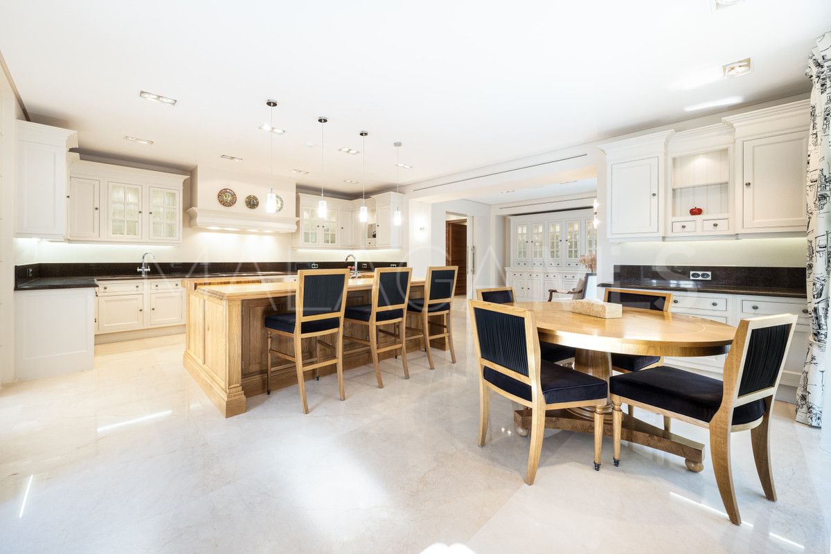 Villa with 9 bedrooms a la venta in Sierra Blanca