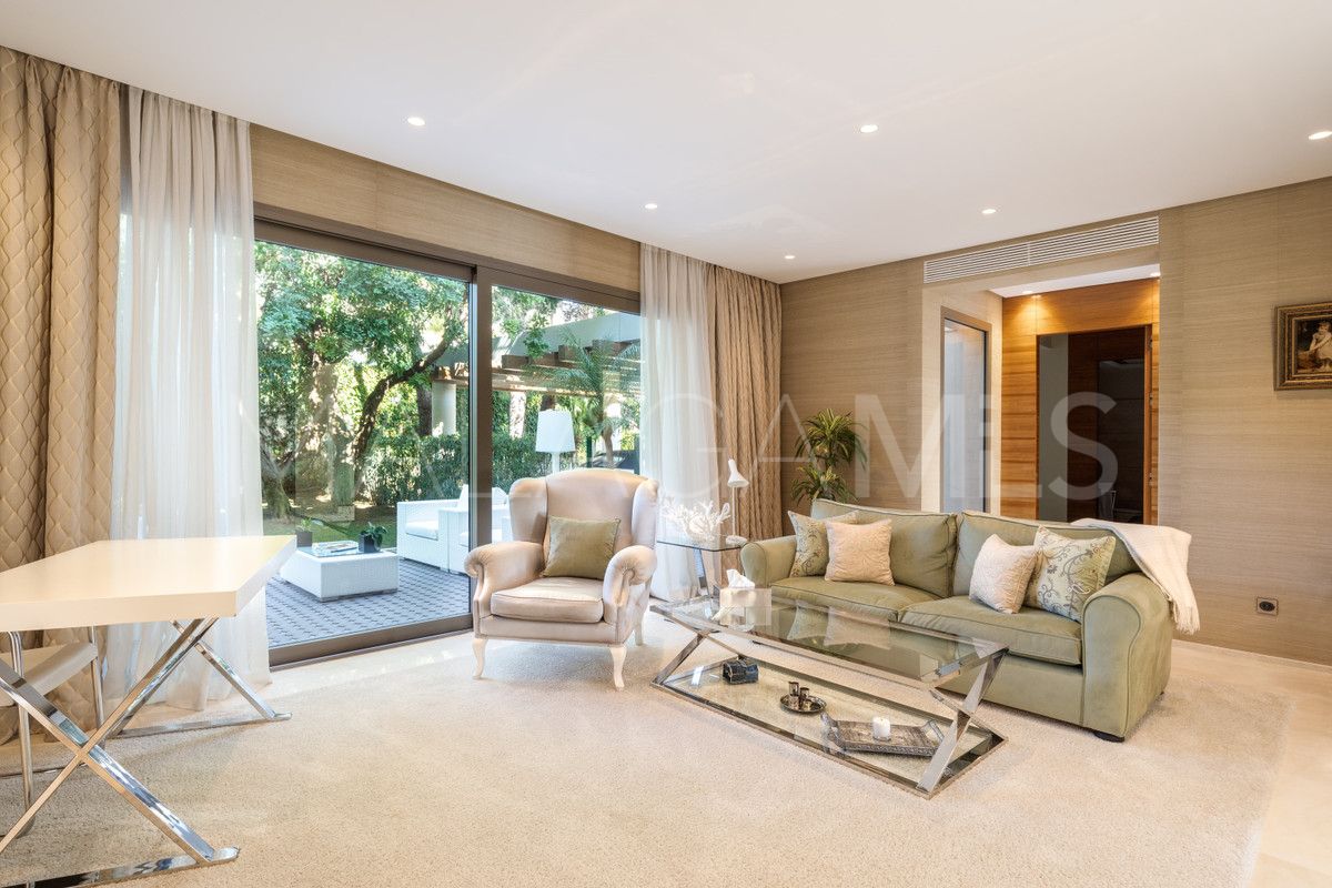 Villa with 9 bedrooms a la venta in Sierra Blanca