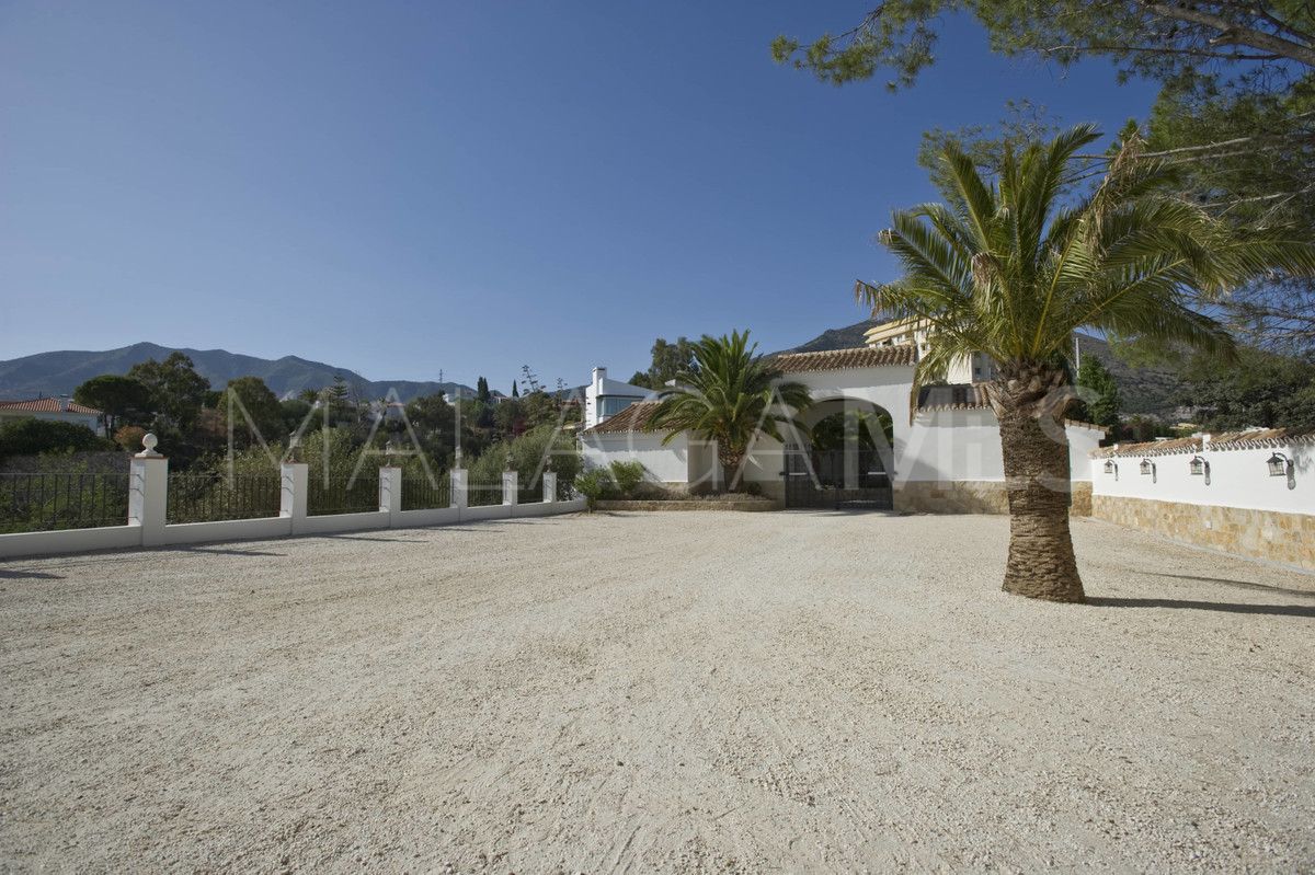 Torreblanca villa for sale