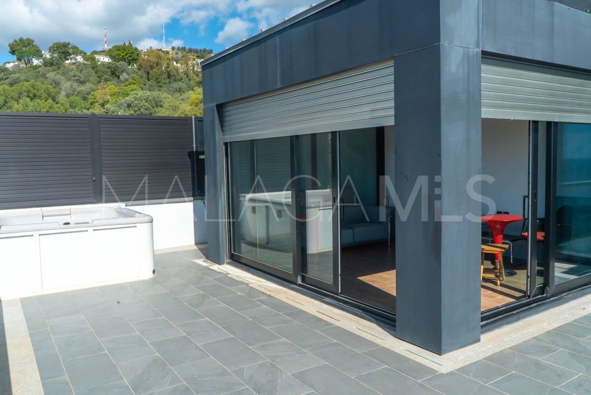 Villa for sale in Los Altos de los Monteros