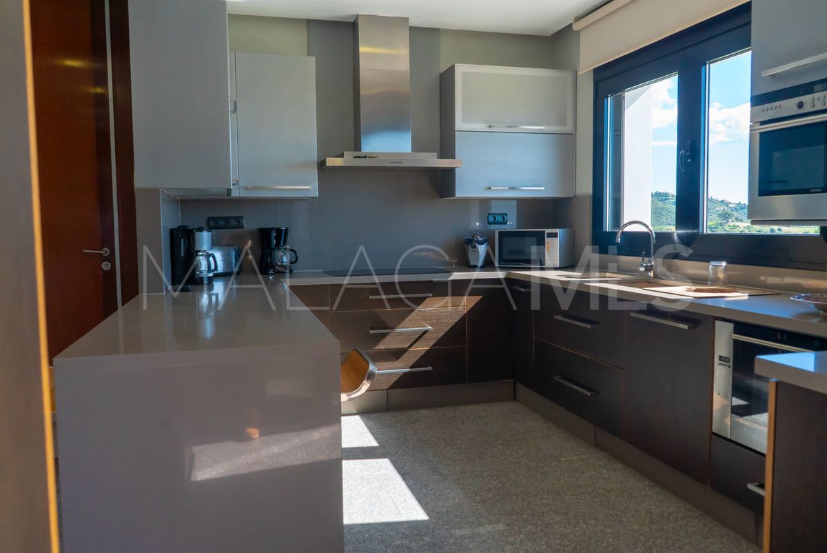 Villa for sale in Los Altos de los Monteros