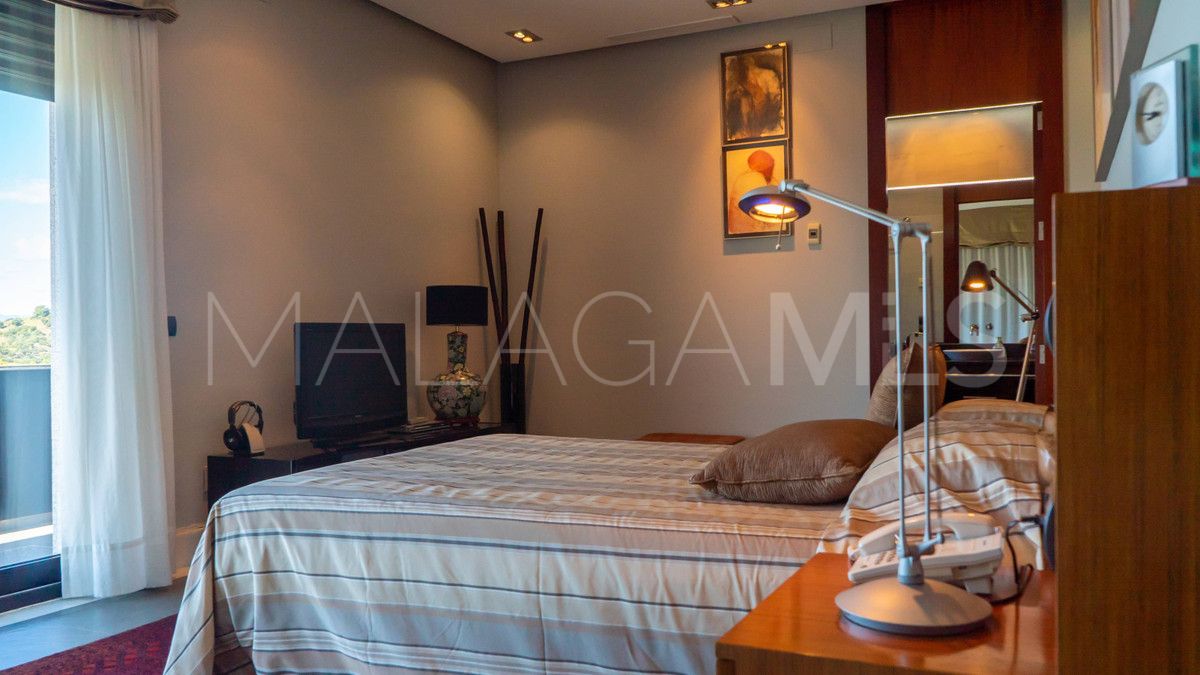 Villa for sale in Los Altos de los Monteros