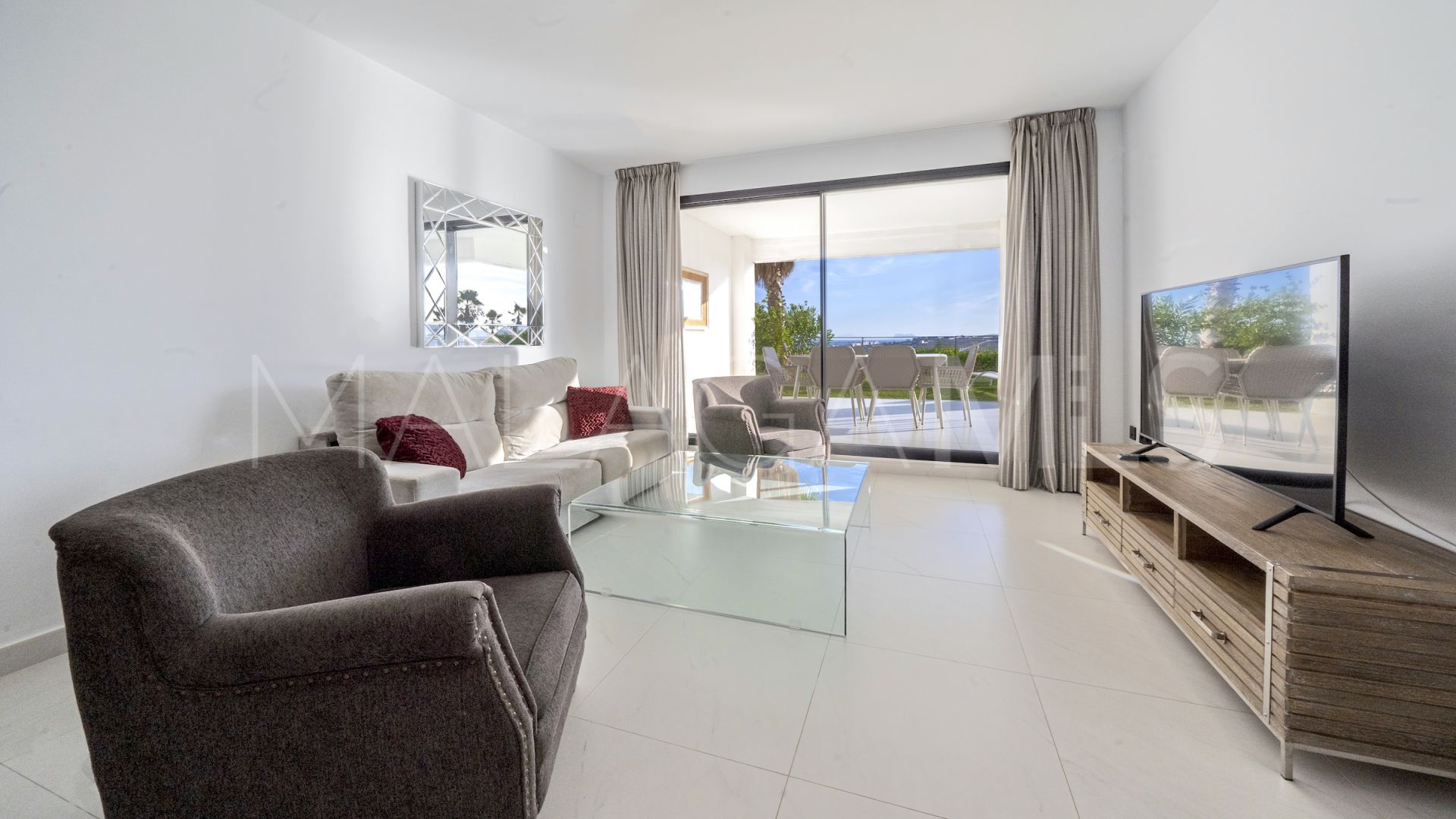 For sale ground floor apartment with 2 bedrooms in Mirador de Estepona Hills