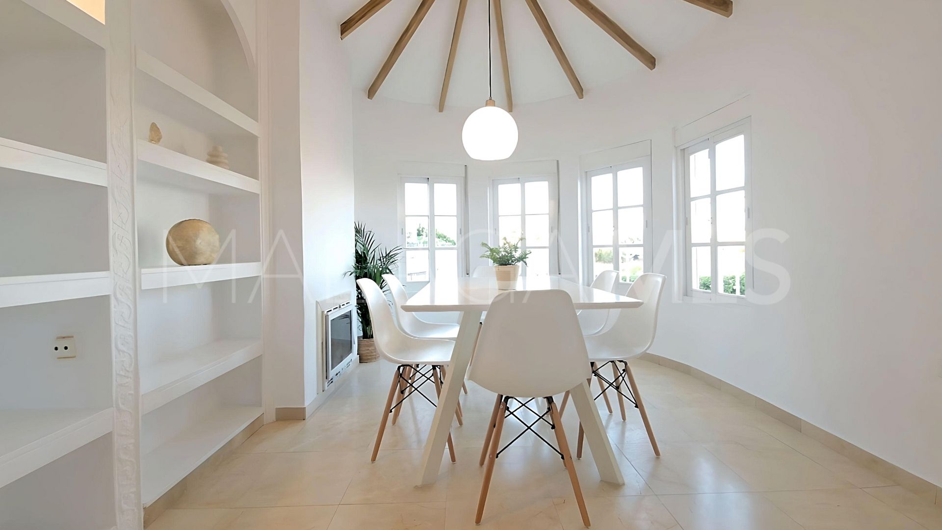 Villa for sale with 5 bedrooms in Valle Romano