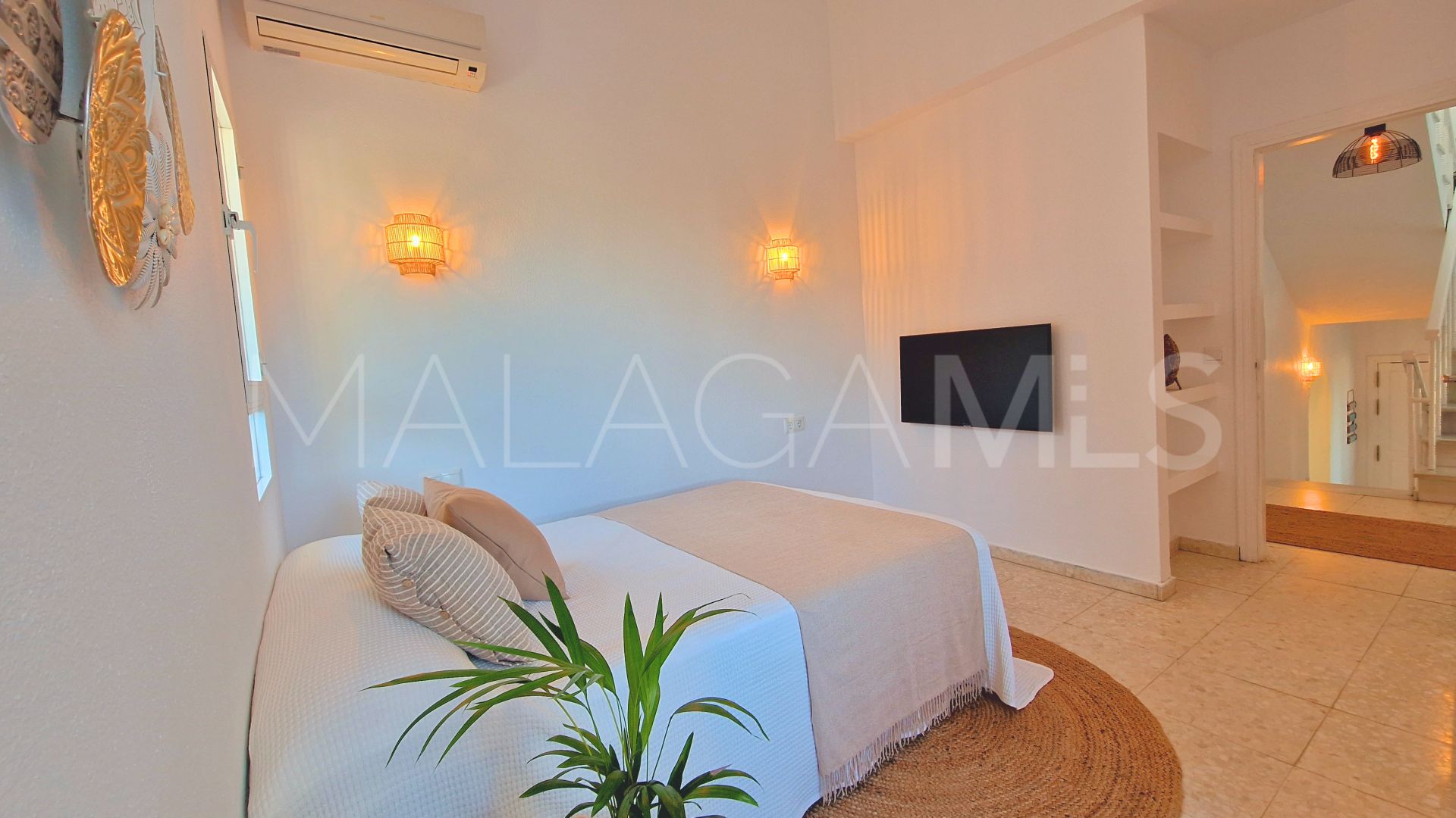Villa for sale with 5 bedrooms in Valle Romano