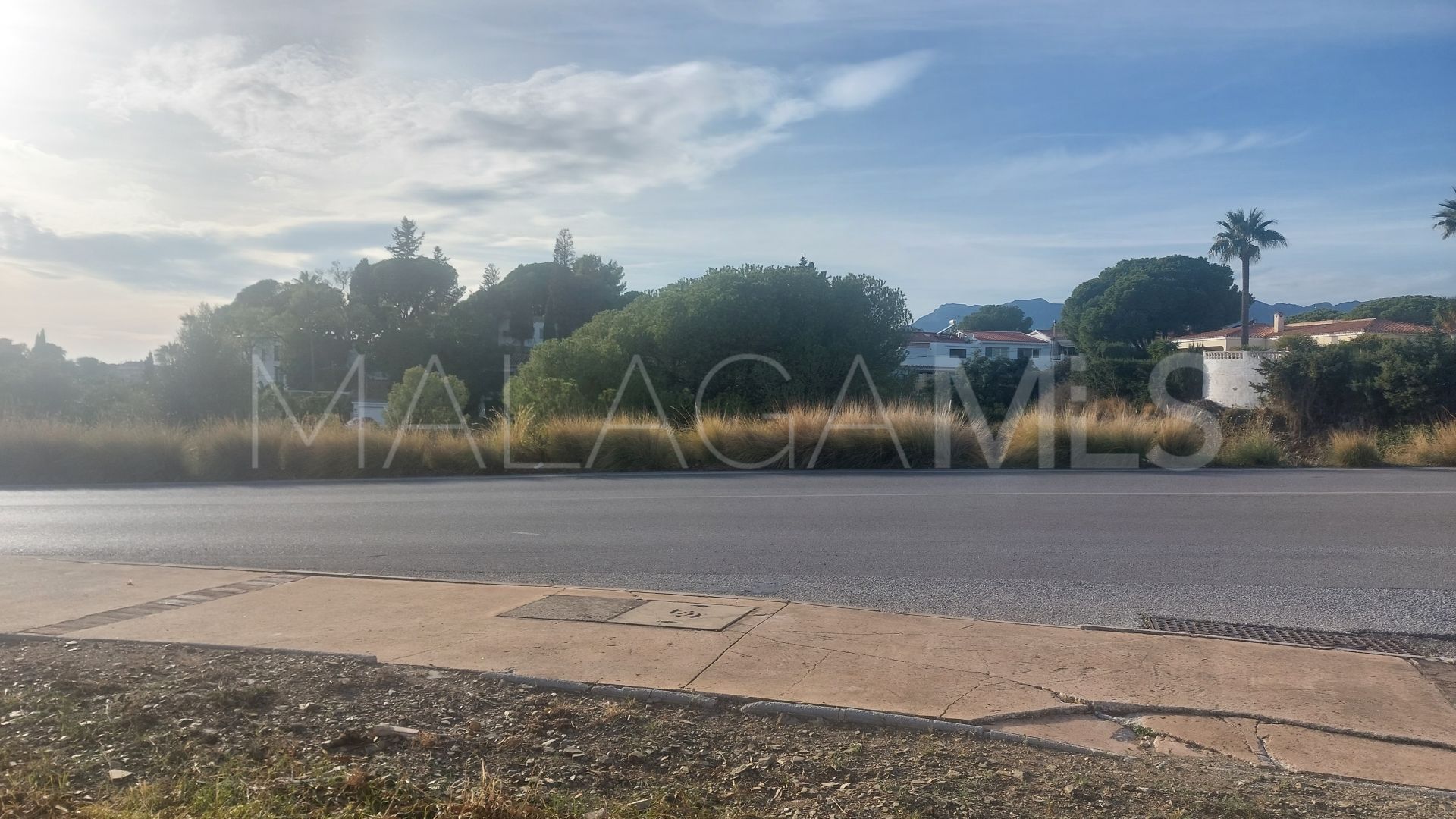 Terrain for sale in Elviria