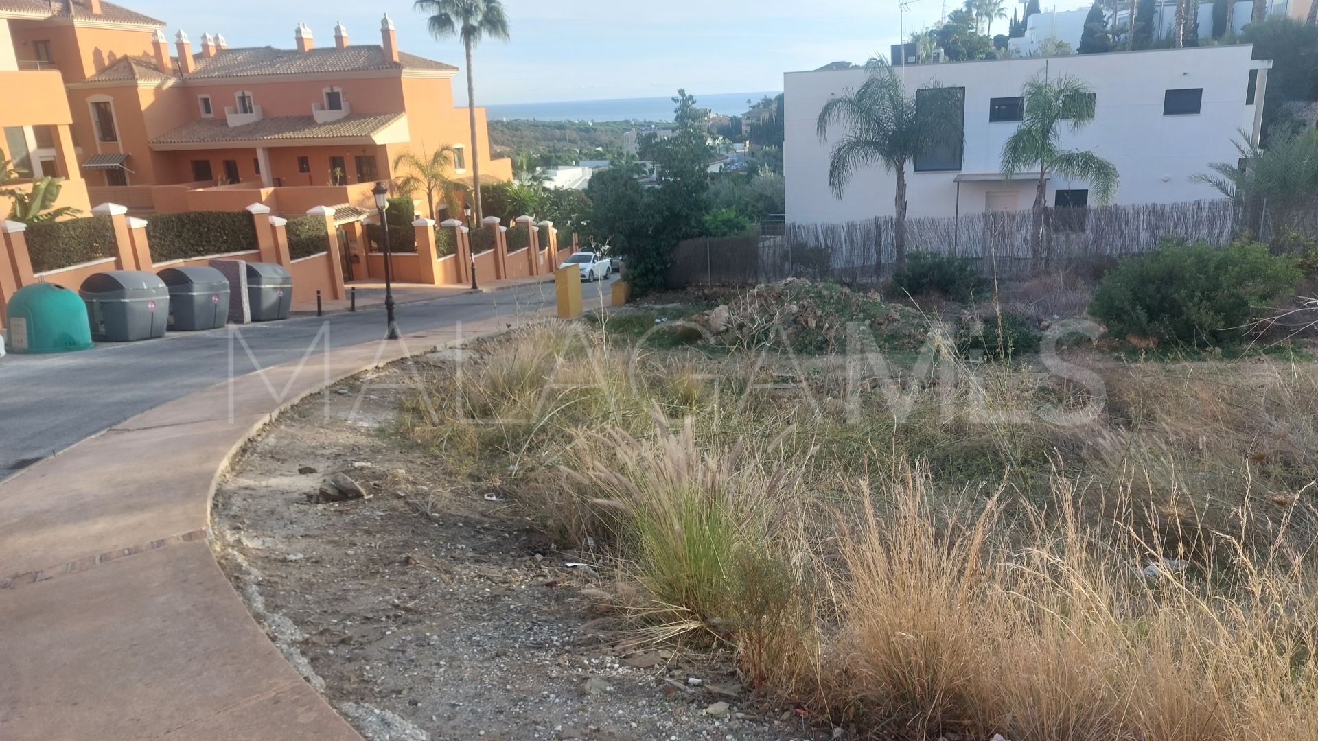 Plot for sale in Elviria