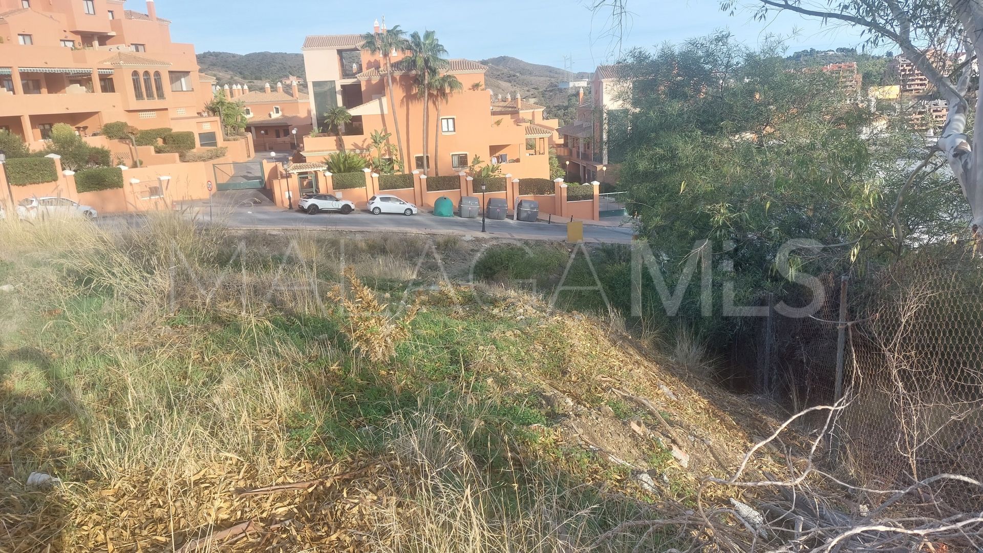 Plot for sale in Elviria