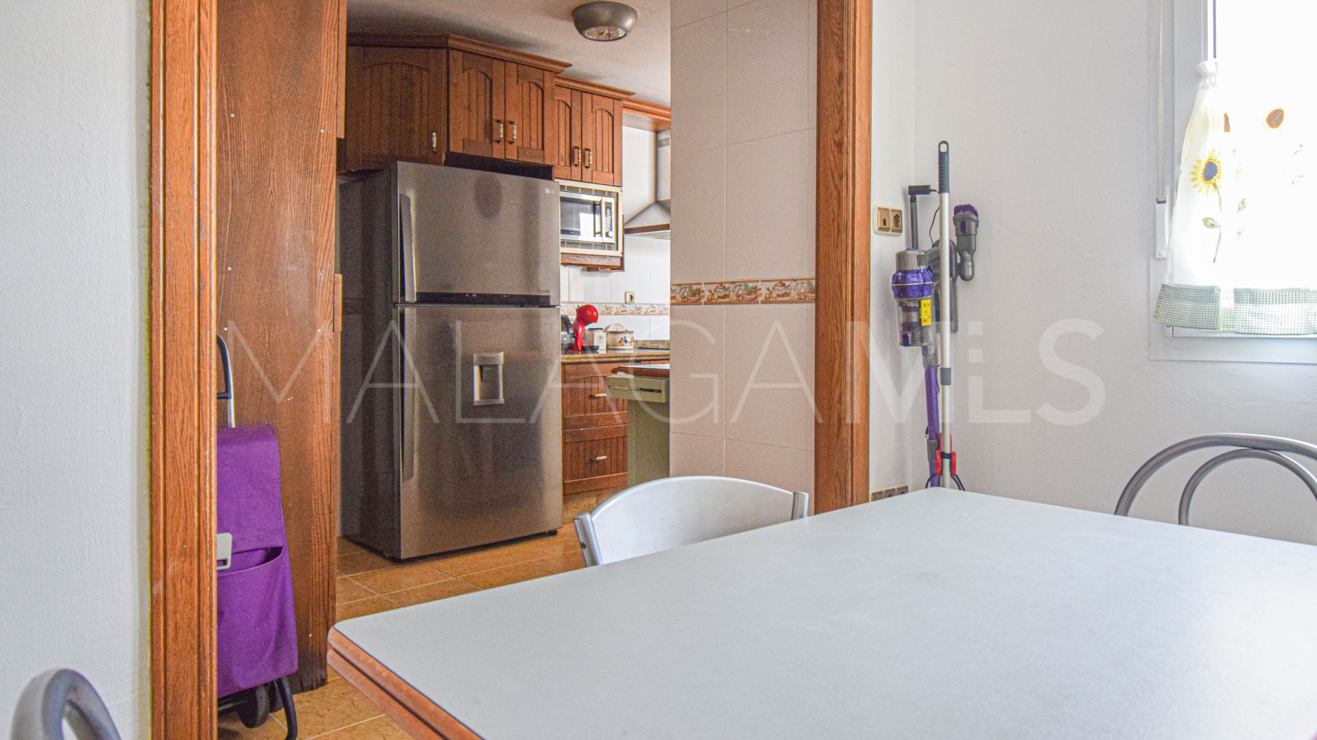 Se vende atico duplex with 5 bedrooms in Estepona Centro
