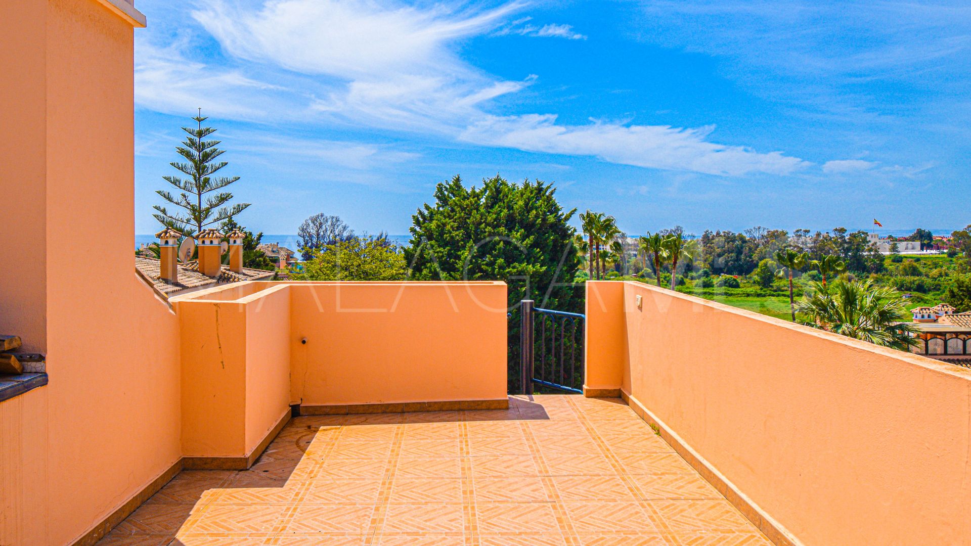 Appartement terrasse for sale in Park Beach