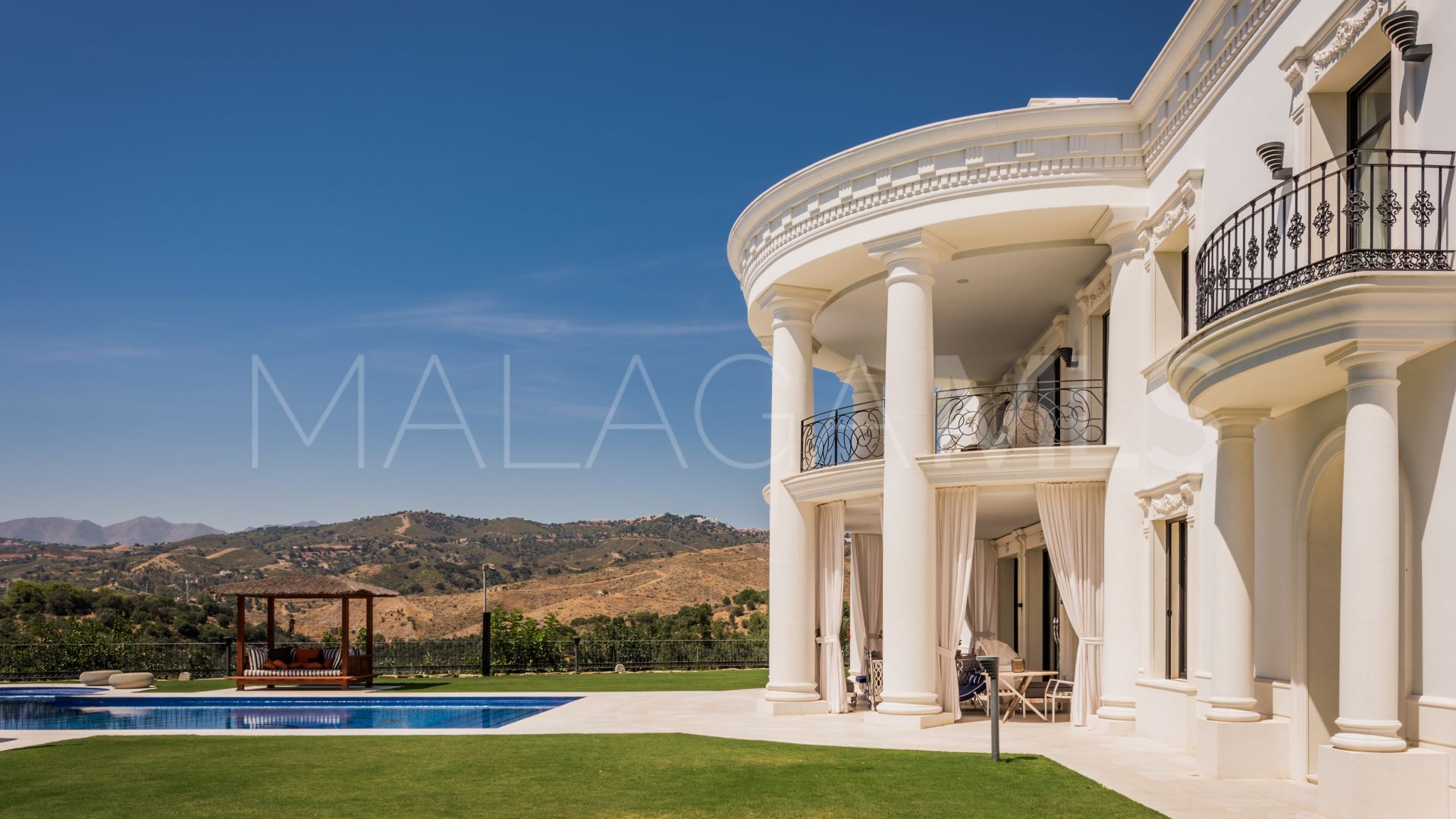 Villa for sale with 7 bedrooms in Hacienda las Chapas