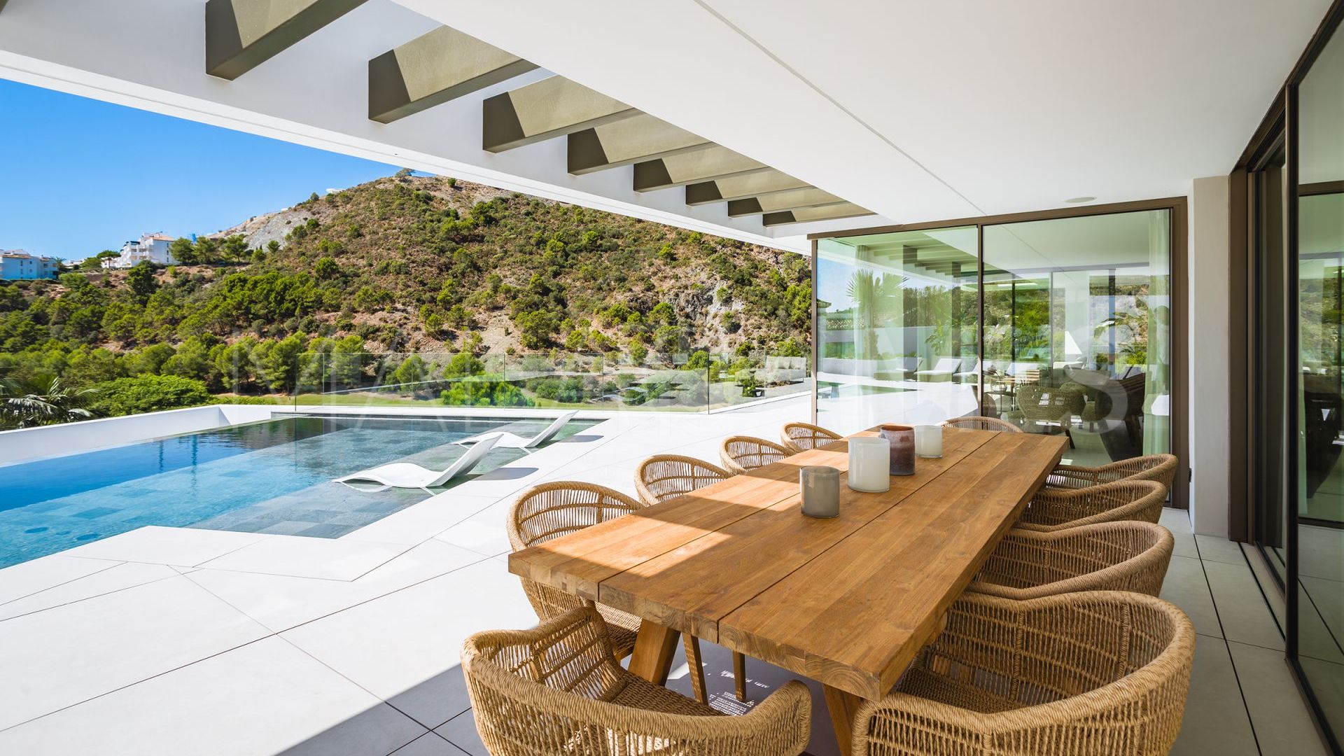 Villa for sale in Lomas de La Quinta