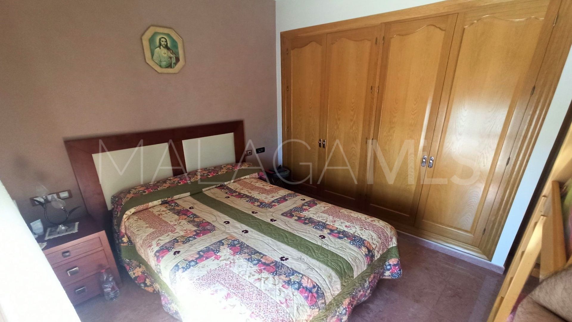 Se vende villa with 4 bedrooms in Manilva