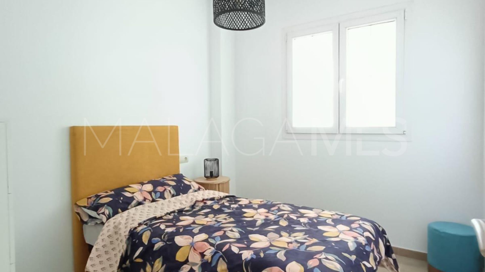 Se vende atico de 2 bedrooms in Princesa Kristina