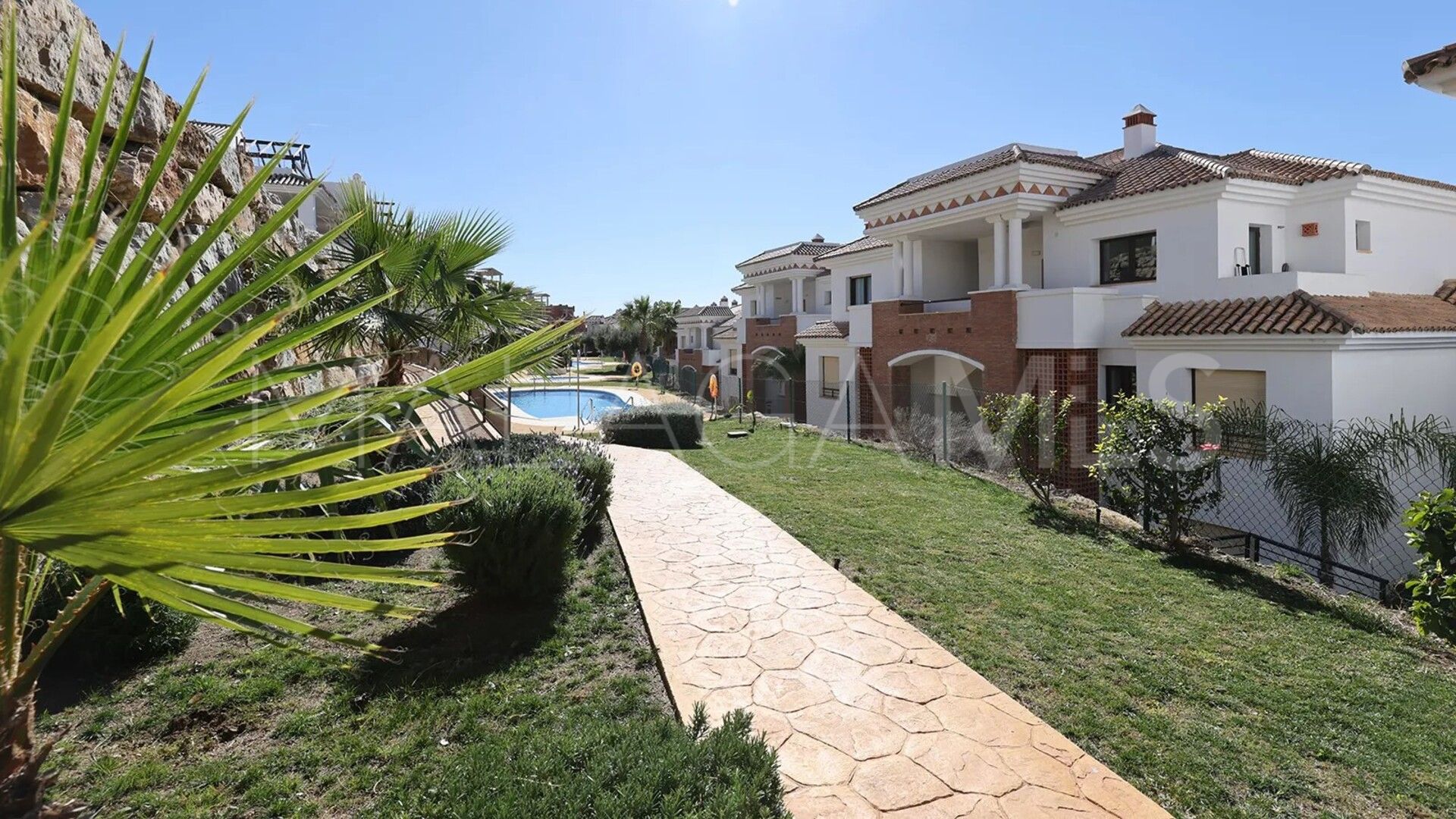 Buy apartamento de 2 bedrooms in Casares Golf