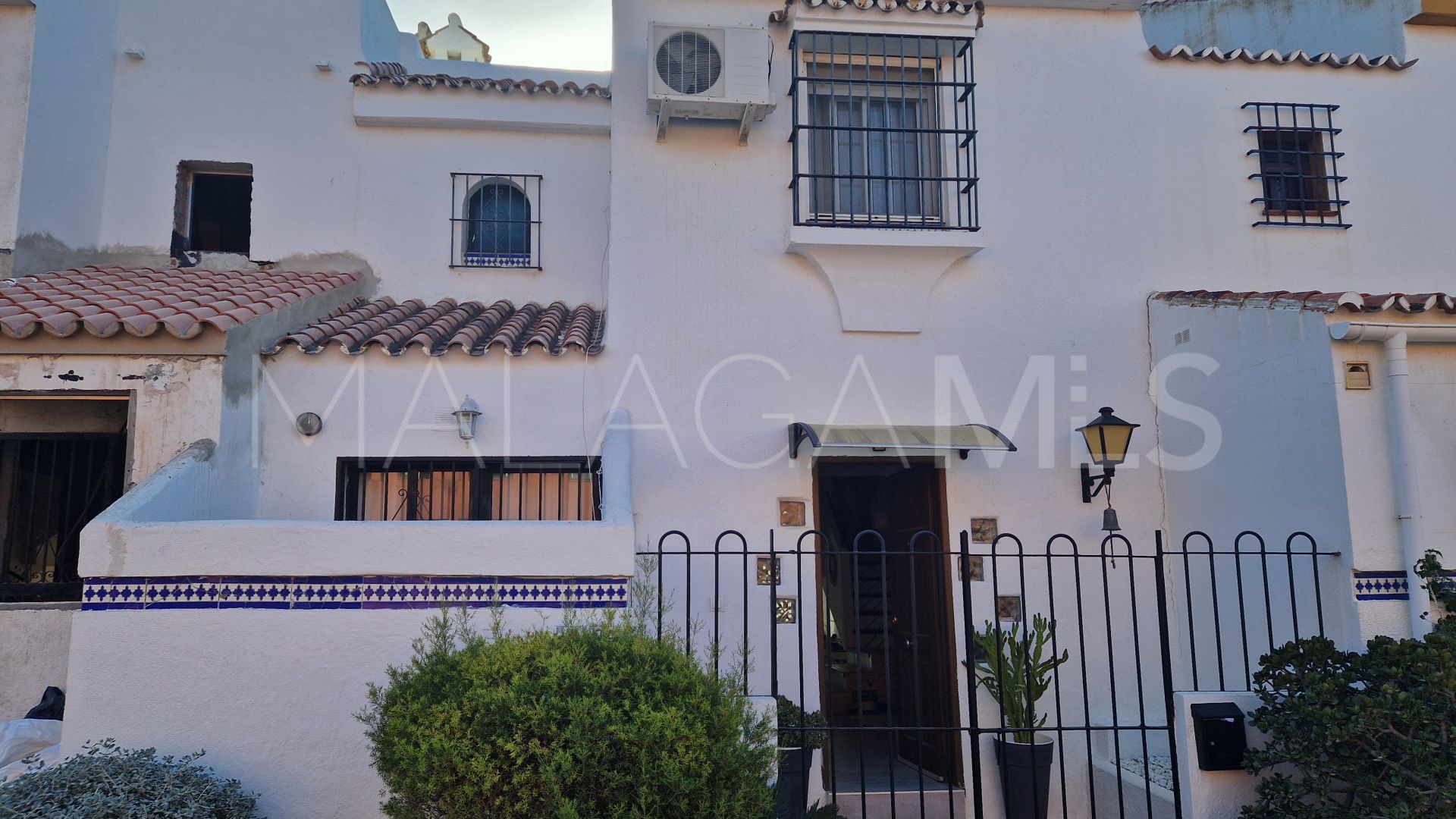 Maison de ville for sale in Marina de Casares