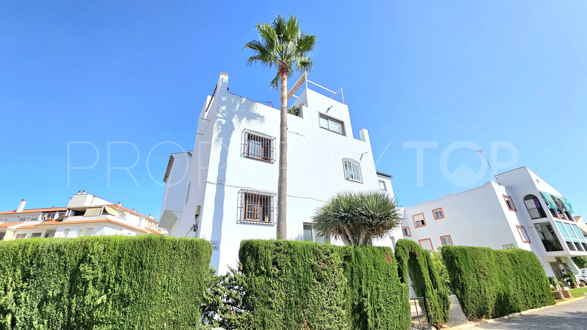 Duplex penthouse for sale in Sabinillas