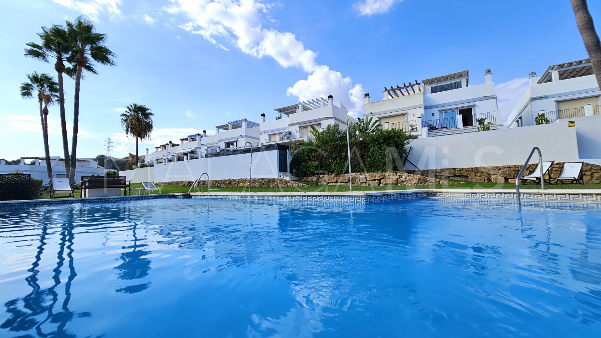 4 bedrooms semi detached house for sale in Estepona Golf