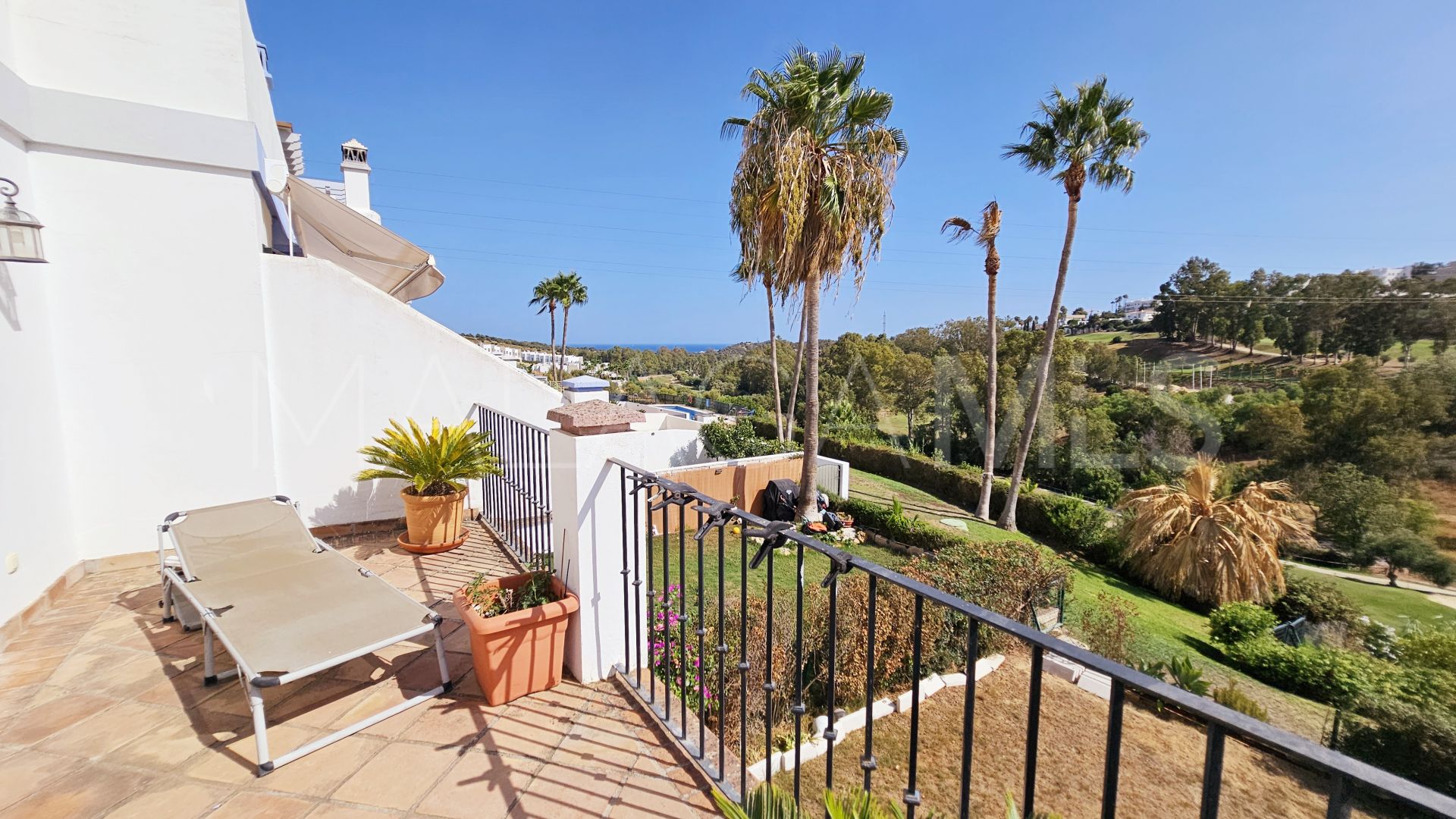 4 bedrooms semi detached house for sale in Estepona Golf