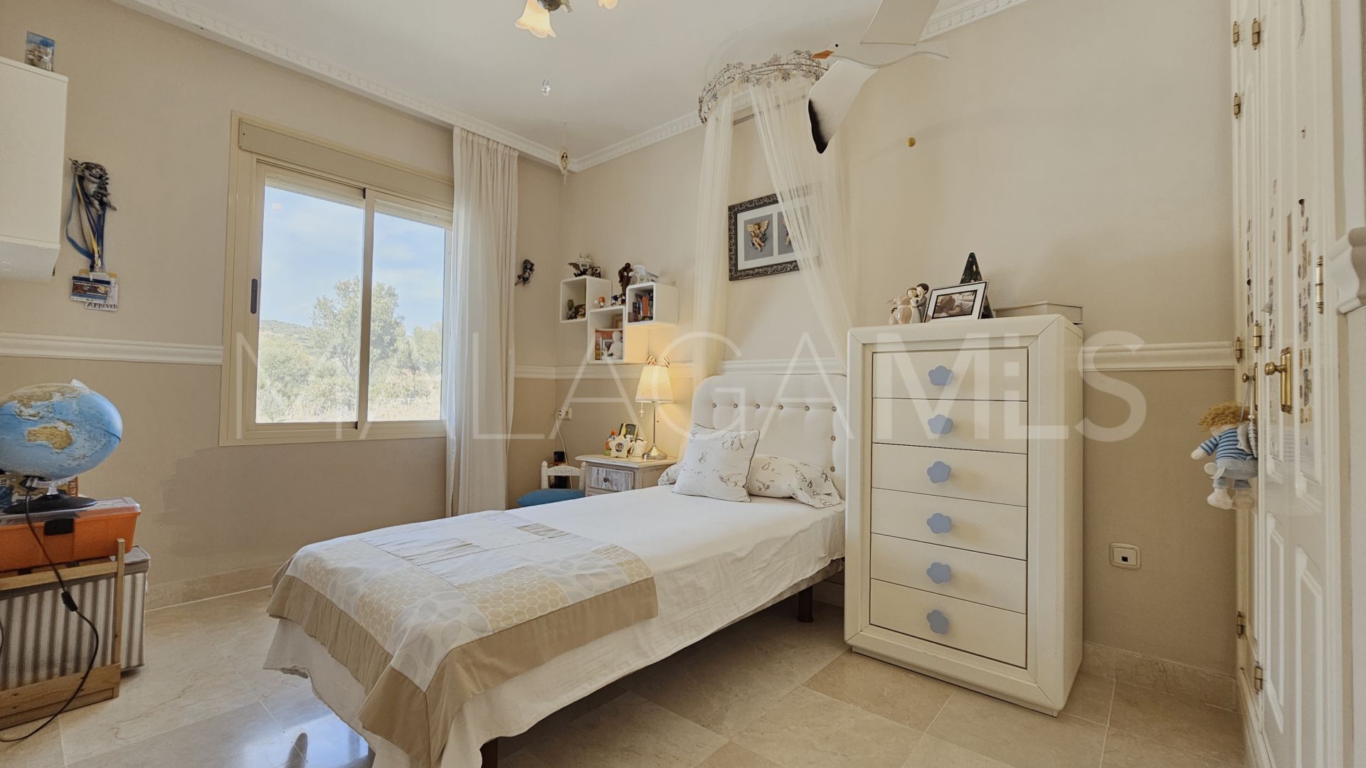 4 bedrooms semi detached house for sale in Estepona Golf