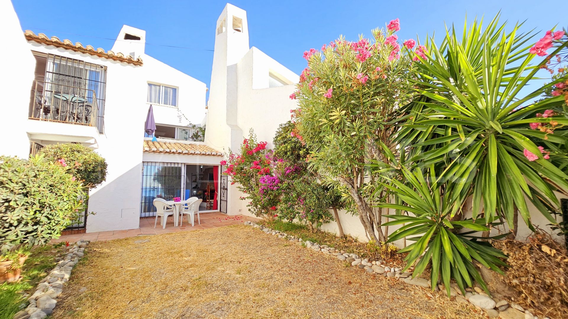 Bahia Dorada, adosado with 2 bedrooms for sale