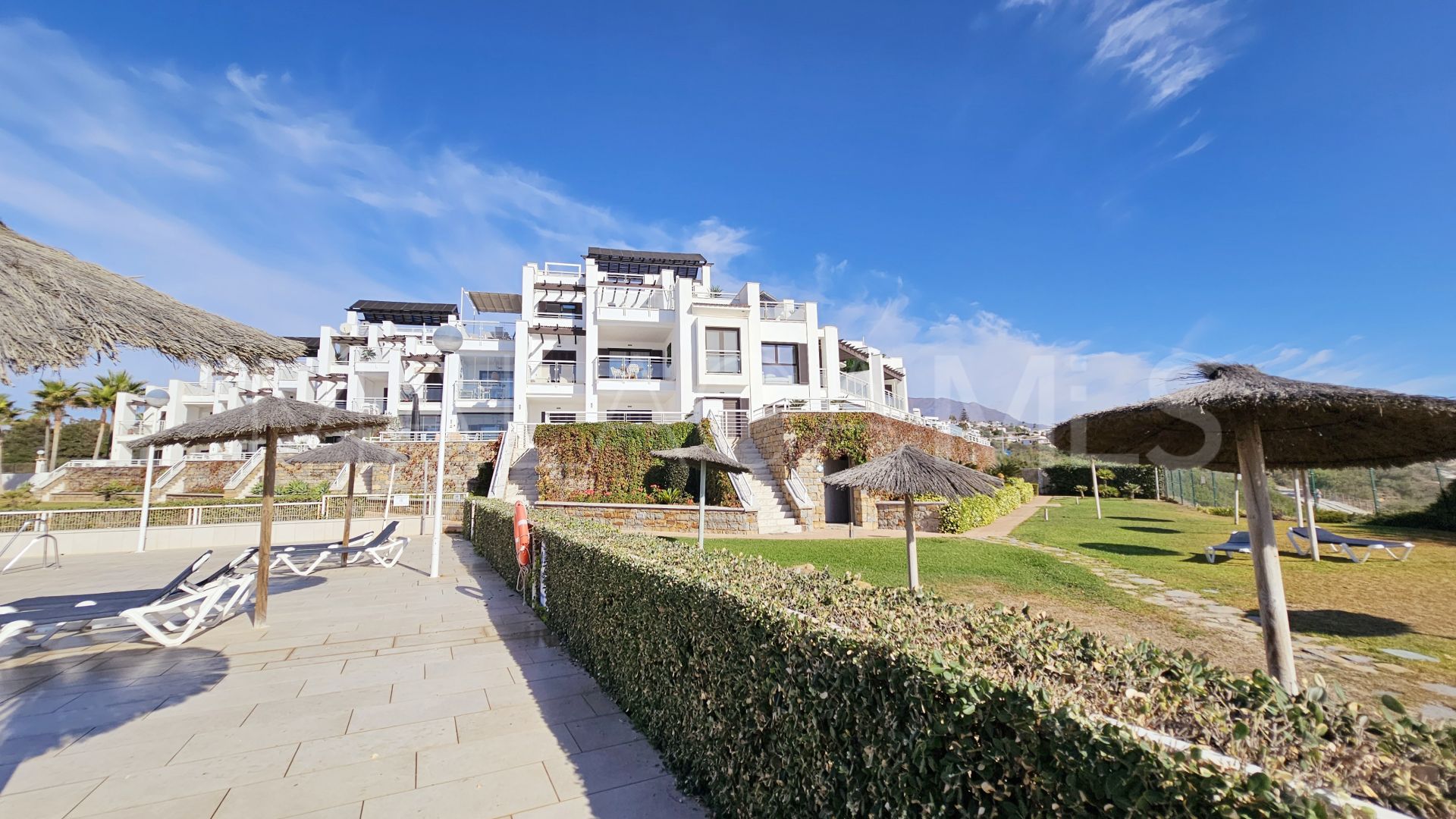 Buy Casares del Mar penthouse with 2 bedrooms