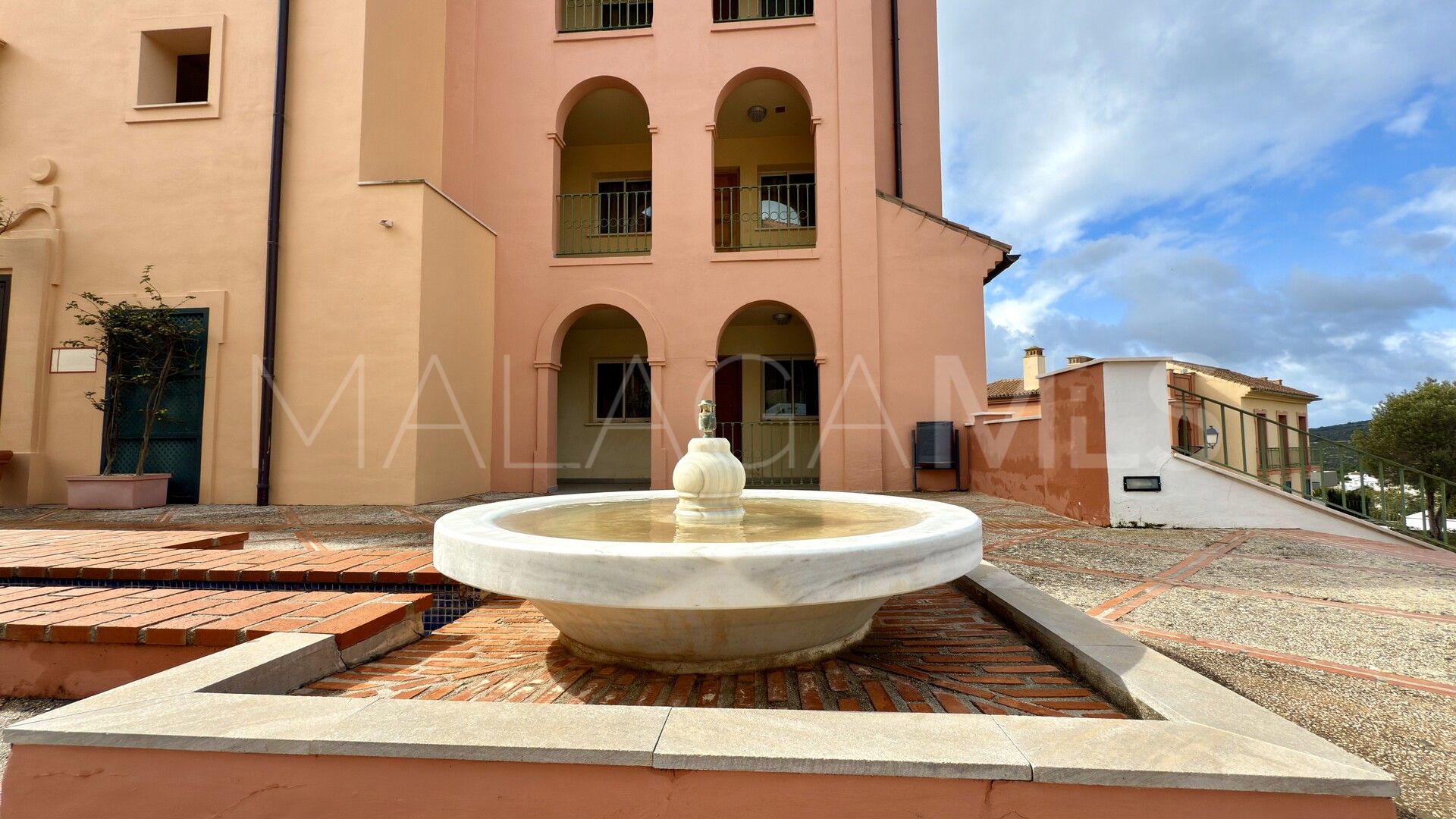Markplanslägenhet for sale in Bahia de las Rocas